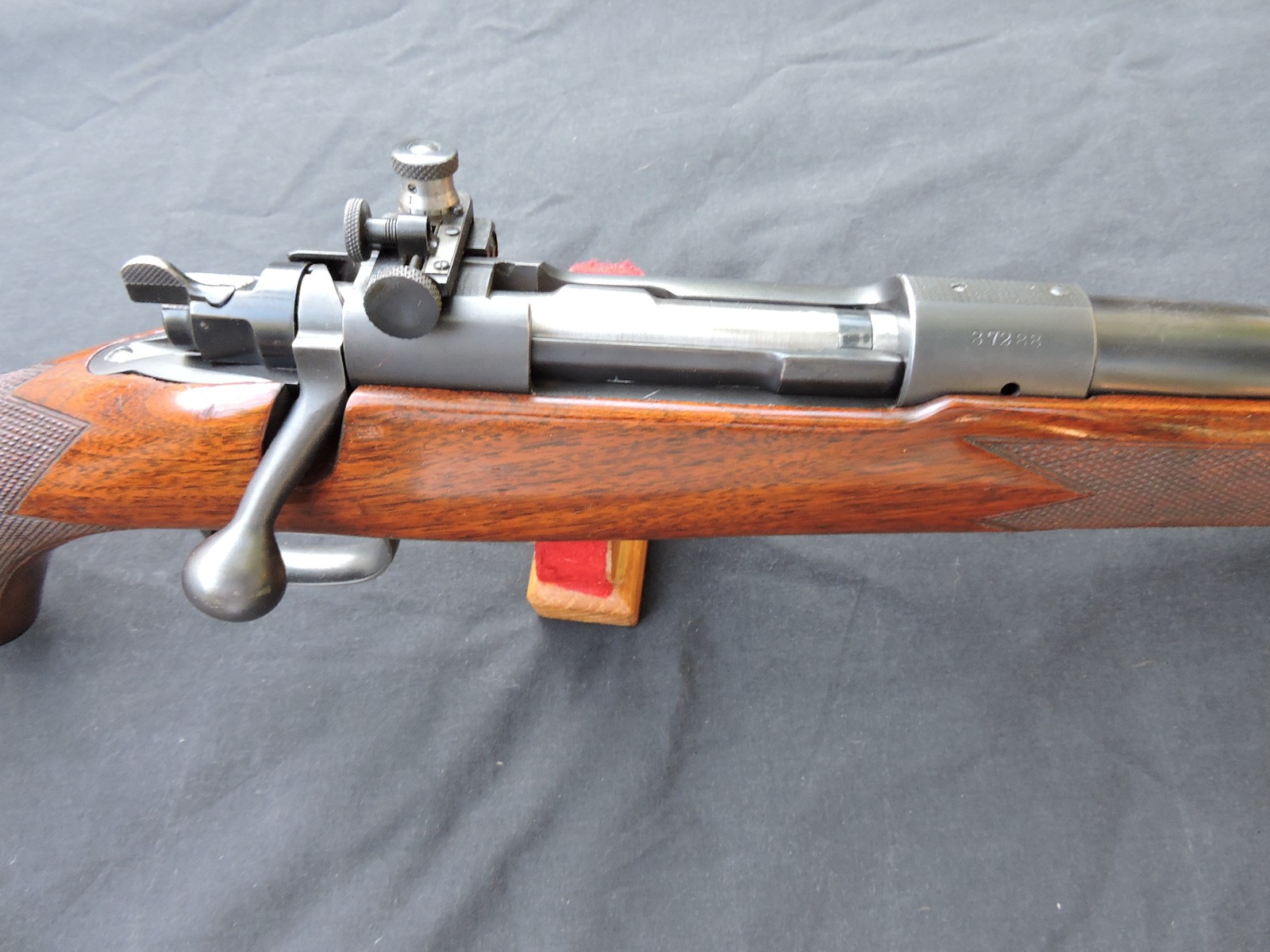 M70-SG-CARB-019.JPG