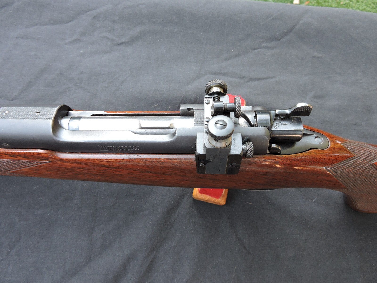 M70-SG-CARB-020.JPG
