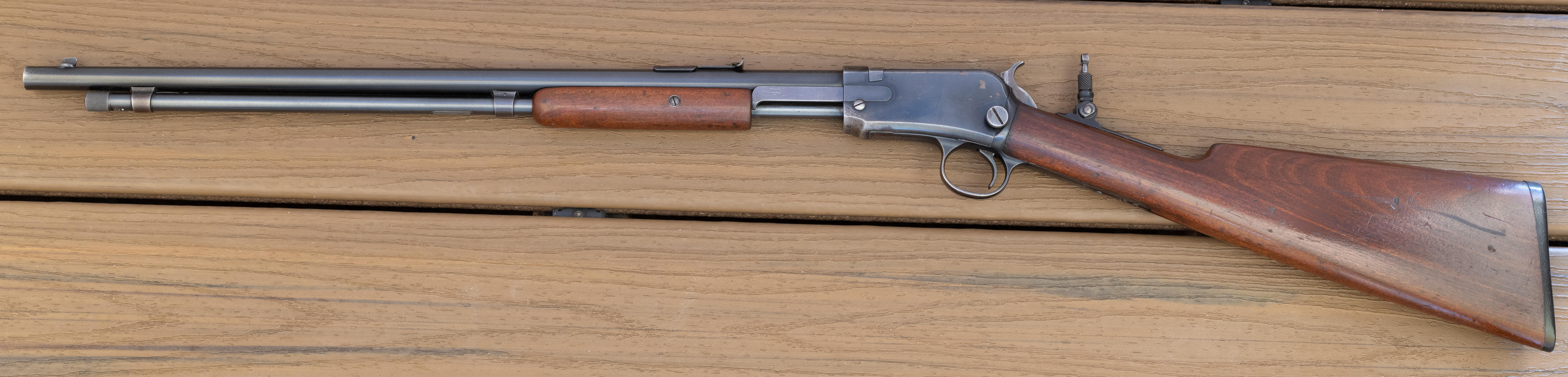 BL-Win-M1906-183538B-01.jpg